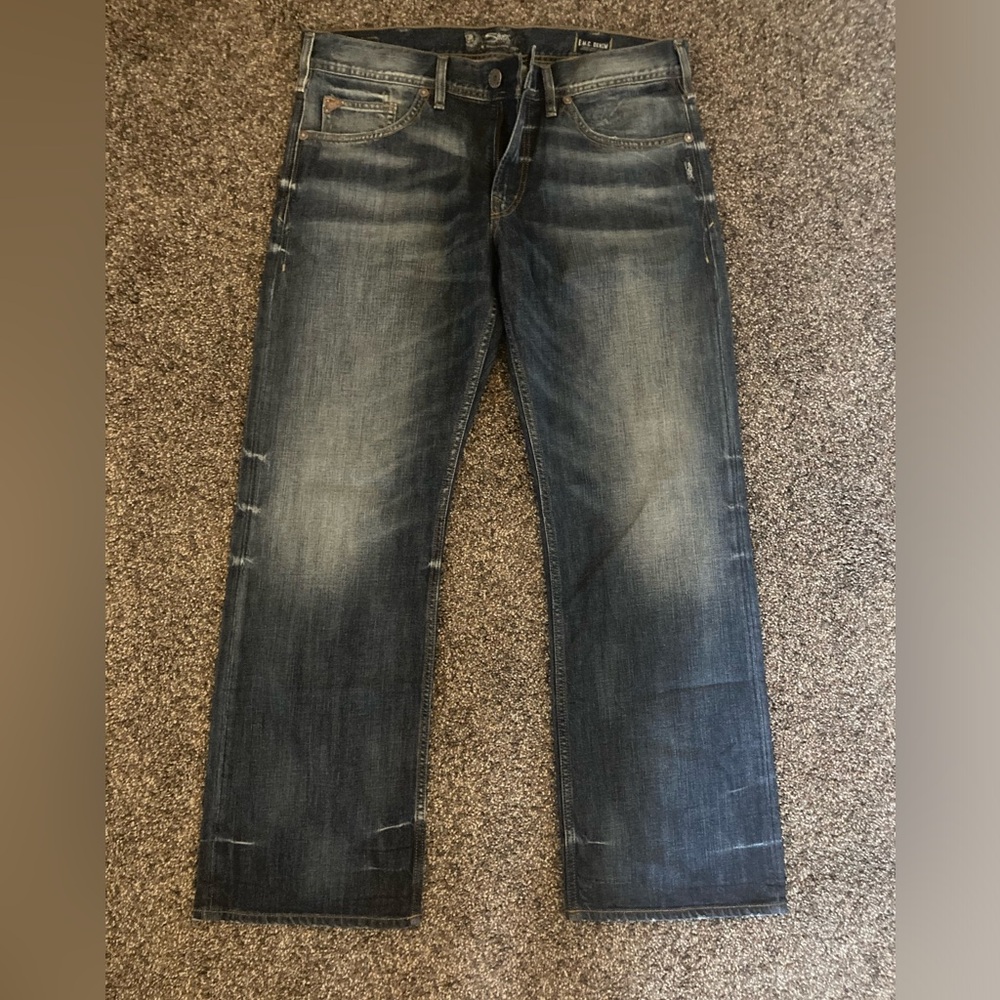 Men’s Zac Relaxed Fit Straight Jeans. NWOT.